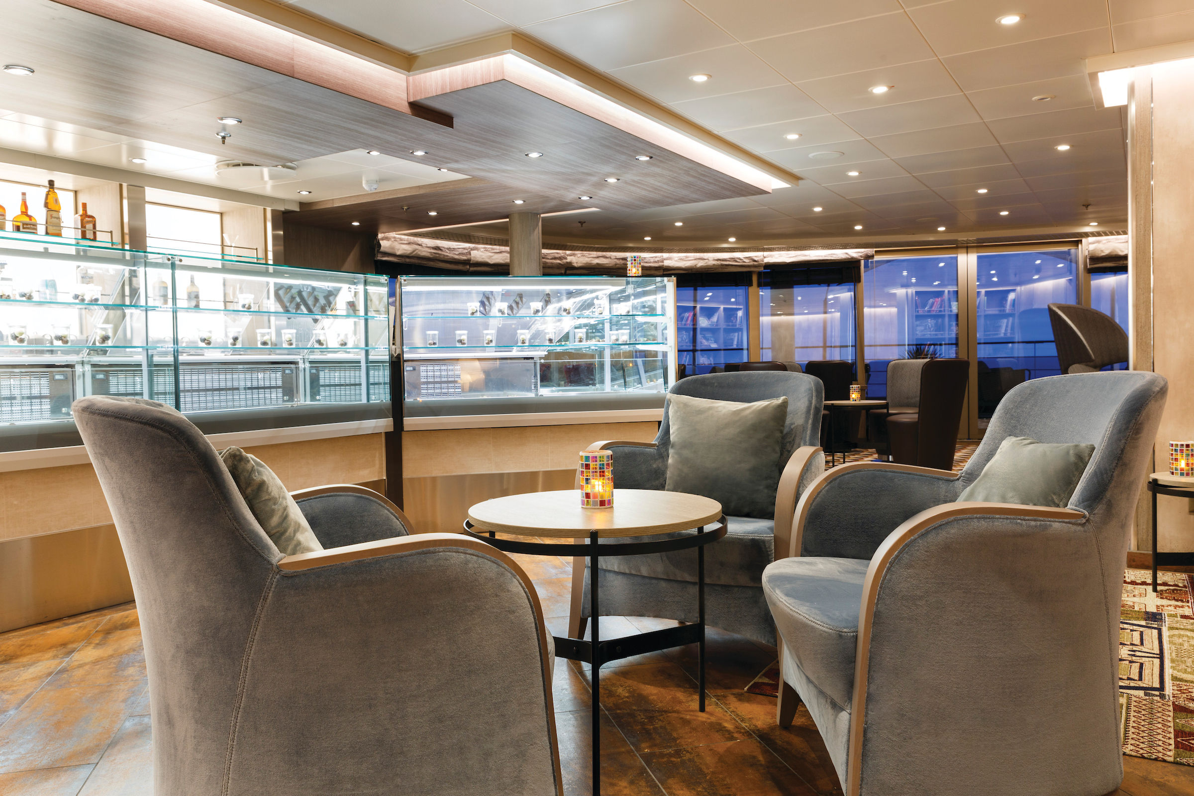 Silversea - Silver Spirit - Arts Cafe 3.jpg